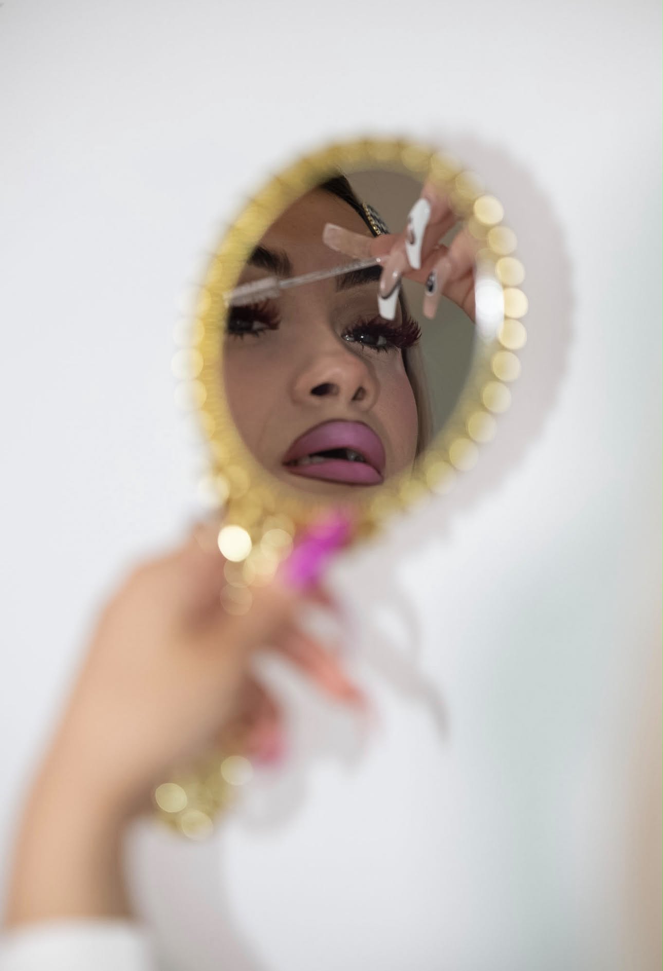 Editorial lash look, Hiddengemely studio